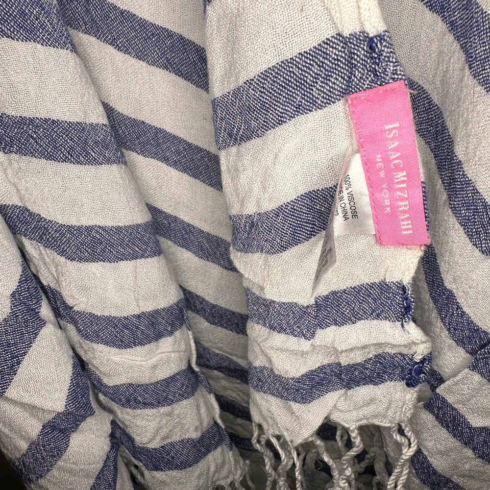 Scarf Wrap - Picture 3 of 3